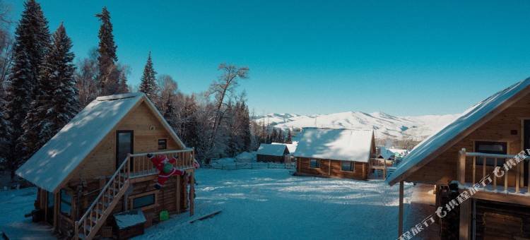 白哈巴踏雪松涧民宿图片