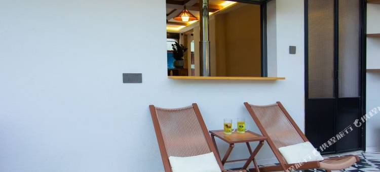 泸定大渡听风民宿(泸定桥景区店)图片