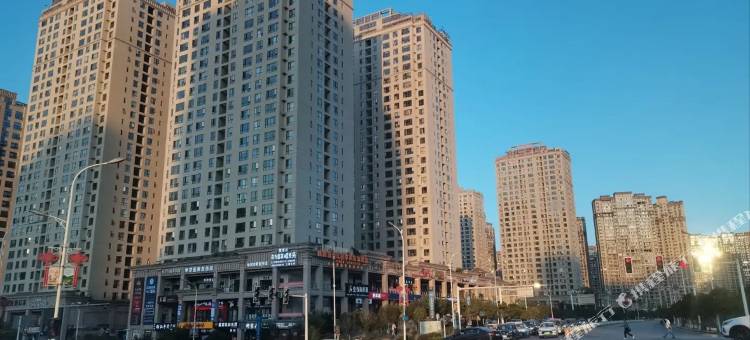 锦中景民宿(万达广场店)图片