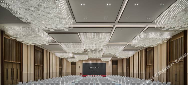 兴化天宝皇冠假日酒店图片