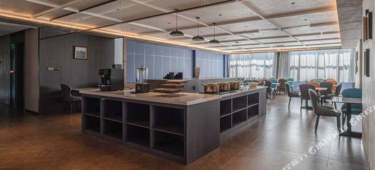 美豪酒店(乌伦古湖公园店)图片