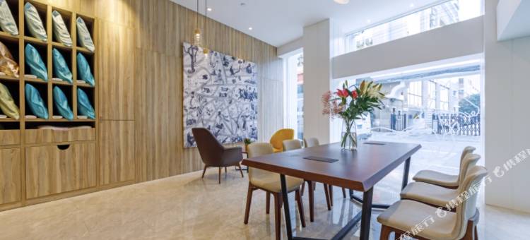 汉庭优佳酒店(上海新天地陆家浜路地铁站店)图片