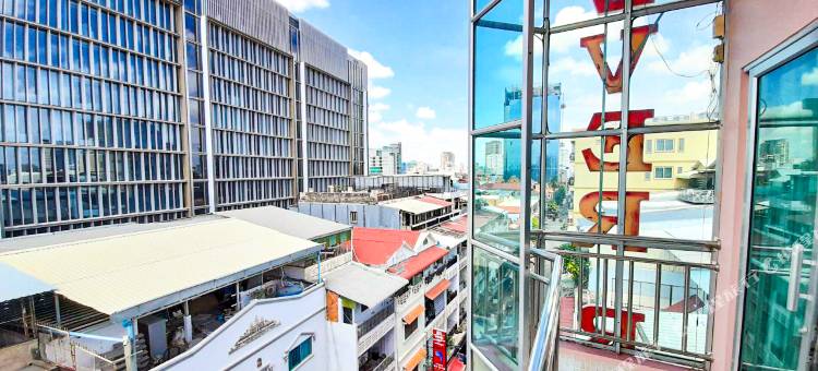 金边银山酒店(Silver Mounts Hotel)图片