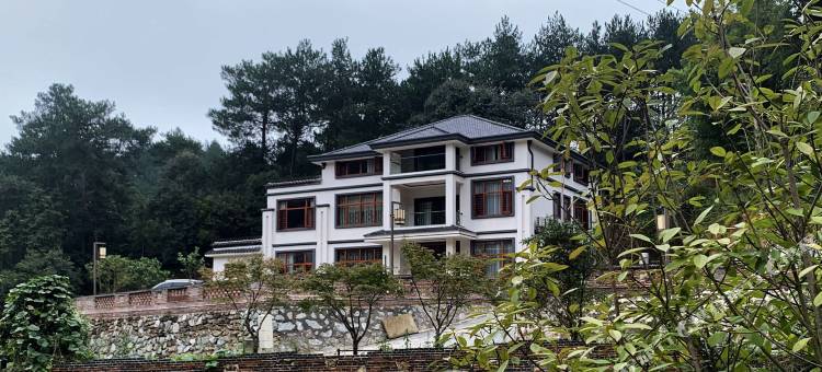 韶山红之源客栈(故居景区店)图片