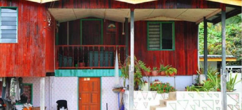 哥打柏露塔纳克纳布鲁民宿(Tanak Nabalu Homestay Kota Belud)图片