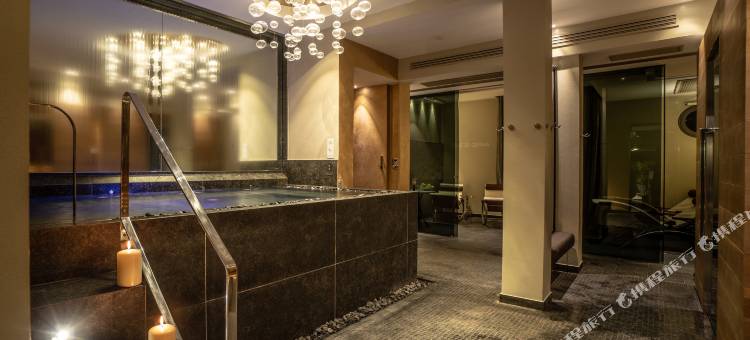 露戈马雷酒店(Hotel Lungomare)图片