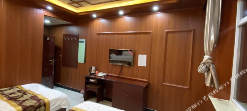 倒淌河蜀海宾馆图片