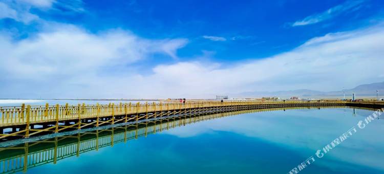 青海湖西海岸假日宾馆图片