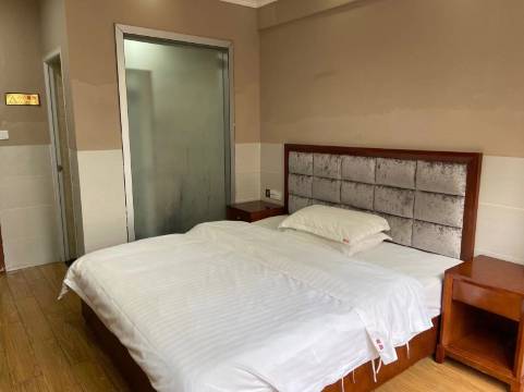 都江堰睿鑫驿栈