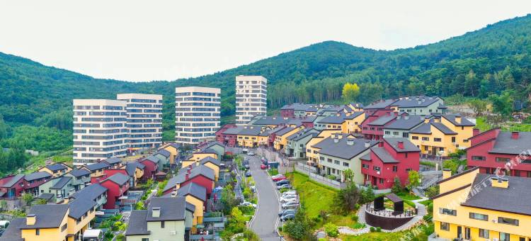 万科松花湖青山宿集图片