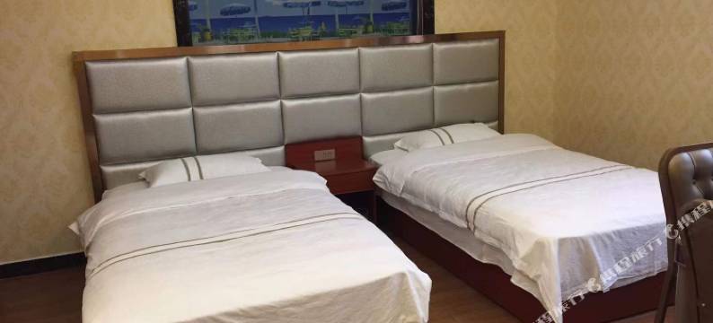 监利卧虎唱龙酒店图片