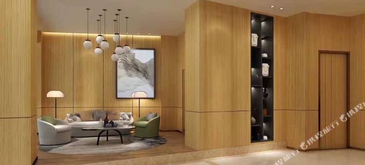 桔子主题酒店(南城客运中心火车站店)图片