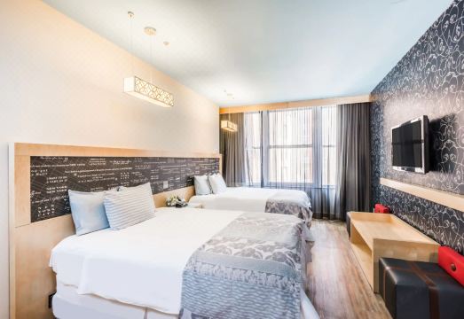 Tryp by Wyndham New York City Times Square - Midtown Hotel Overview