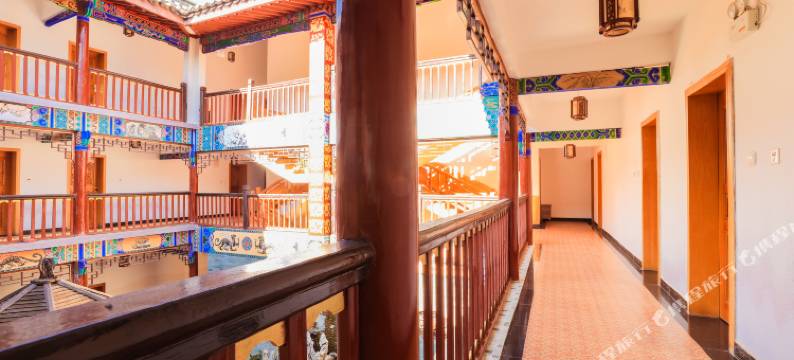 蓝溪阁酒店(楚雄彝人古镇店)图片