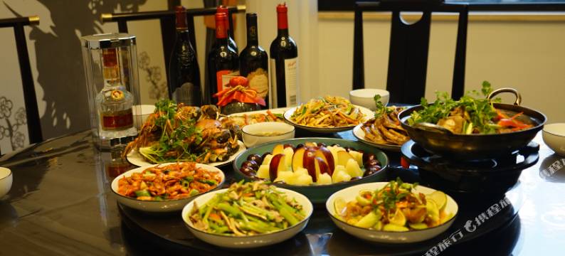 桐庐合院民宿(OMG心跳乐园店)图片