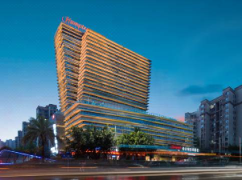 重庆南岸茶园新区希尔顿欢朋酒店图片