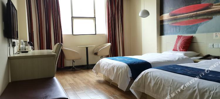 尚客优连锁酒店(龙里老板街步行街店)图片