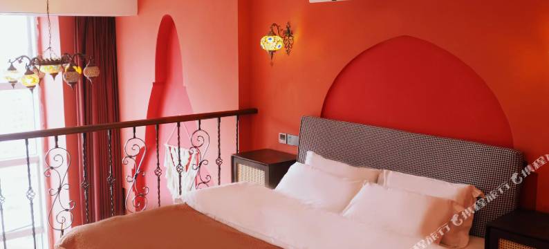 自贡悦己民宿(华商国际城店)图片