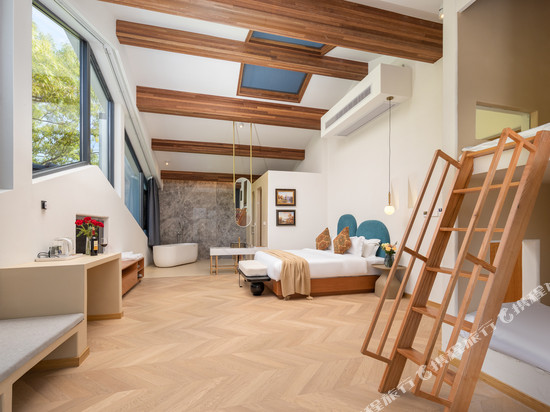 花筑奢·暖木 | 亲子萌宠·观景智能度假美宿(黄山汤口南大门店)