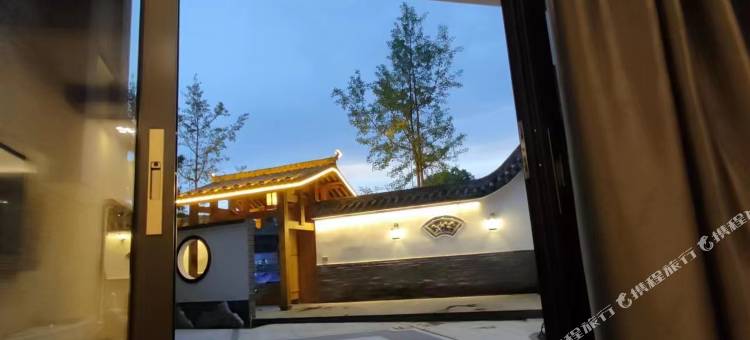 彭州曼松雅居图片