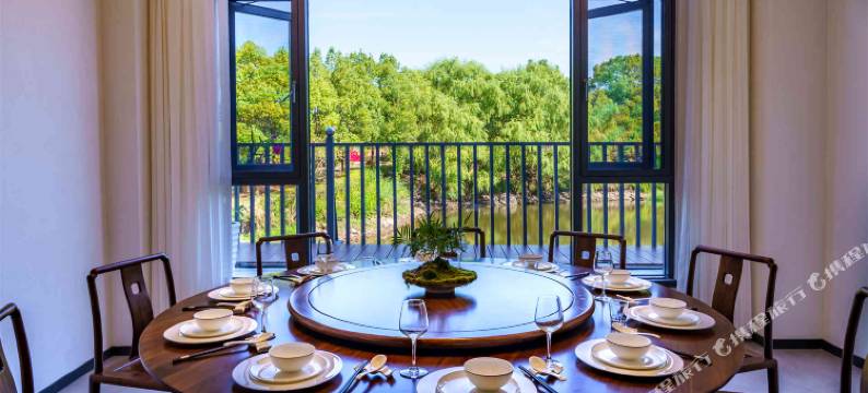 武夷山月伴溪水茶宿图片