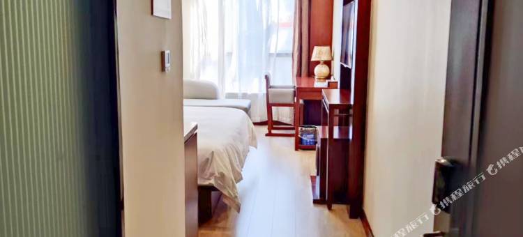 隆驿商务酒店(苍南动车站店)图片