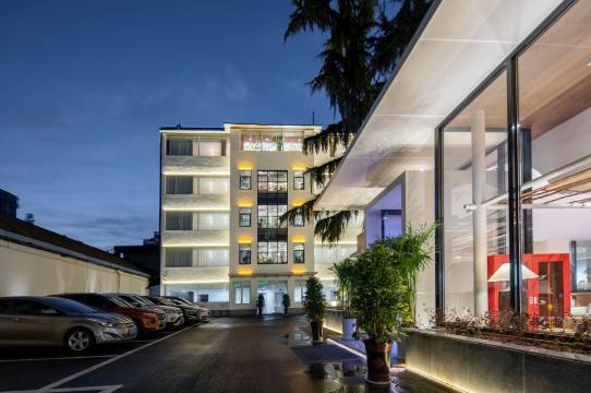 hotel overview picture