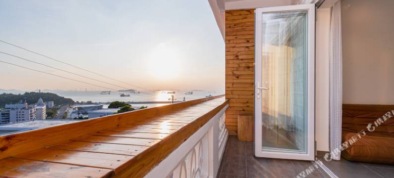 珠海半山石筑民宿(桂山岛店)图片