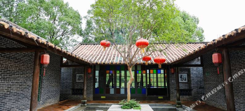 英德峦上·憩温泉民宿(积庆里仙湖度假区店)图片