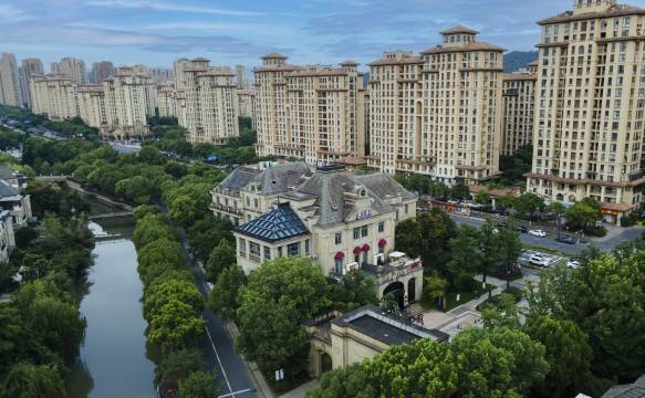 杭州临平遇上设计师酒店图片