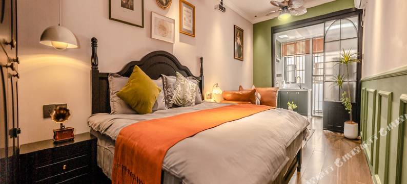 路客美宿(南宁大学公园里店)图片