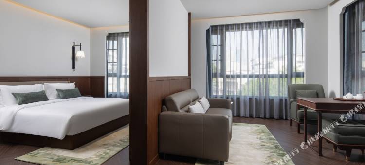 南京夫子庙花间府·来燕图片