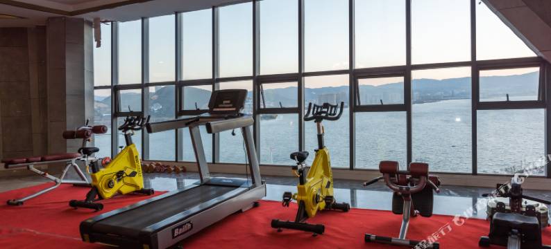 大理慕海养山太空舱悬崖海景酒店图片