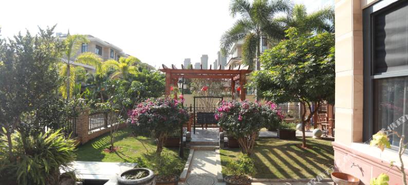 西双版纳景洪华丽度假别墅图片