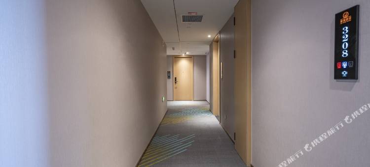 聚漫酒店(中山路南门地铁站店)图片