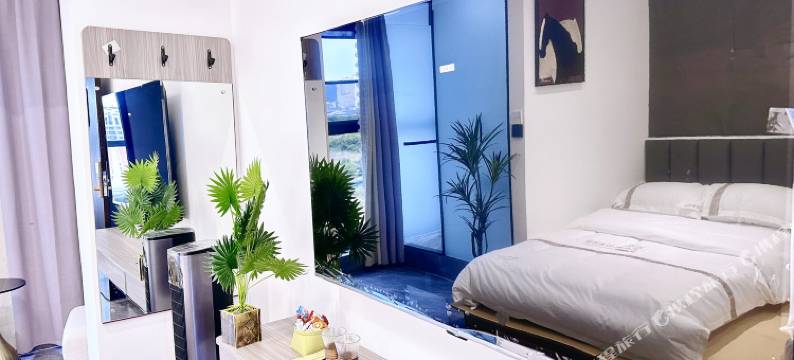 良栖·轻奢美宿(昆明高铁南站店)图片