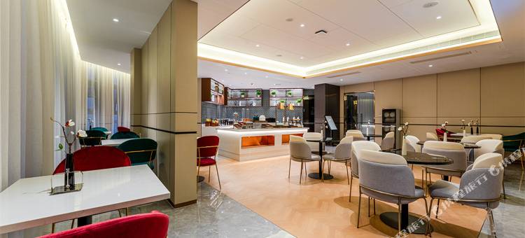 白玉兰酒店(宝鸡高铁南站店)图片