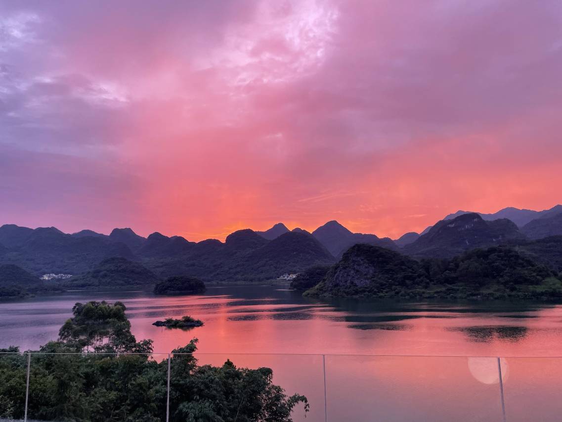 美好时光湖镜民宿图片