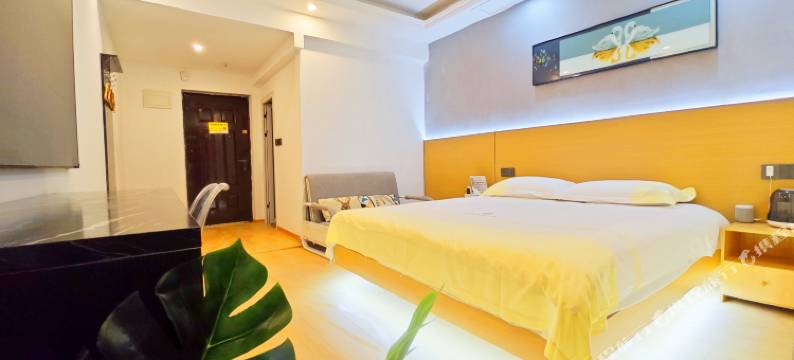 艾斯AI智能酒店(西南大学天生丽街店)图片