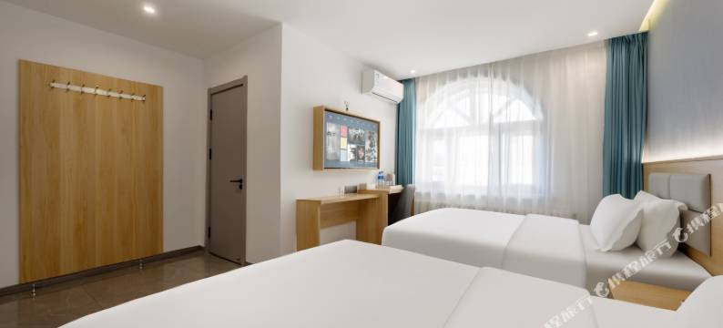 哈尔滨金豆酒店(中央大街步行街圣索菲亚教堂店)图片