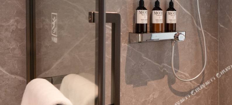 东南梦酒店(柳州窑埠古镇城中万达店)图片