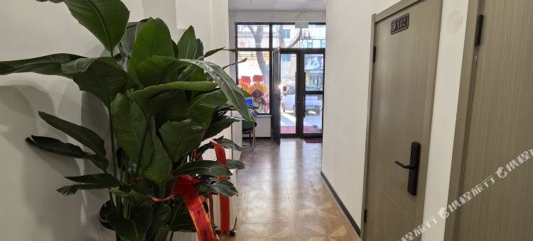 华庭居快捷公寓(辽阳白塔火车站店)图片
