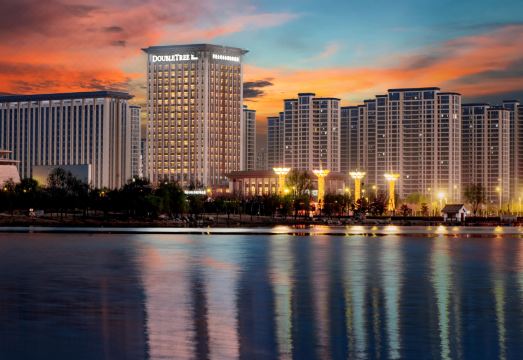 开封大河希尔顿逸林酒店外景图