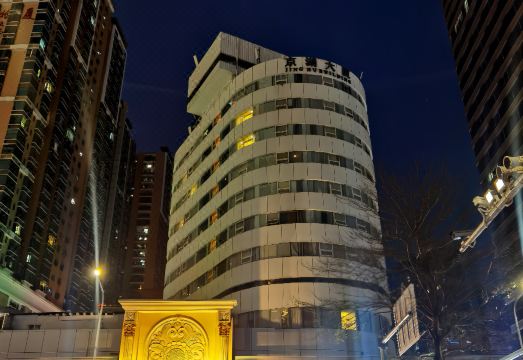 维也纳酒店（深圳罗湖口岸火车站店）外景图