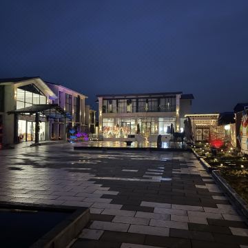 红原择善居温泉民宿图片