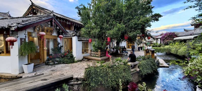 凤顾鹰山·古城观景度假客栈(丽江古城店)图片