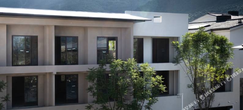 山与川行度假别墅(大理店)图片