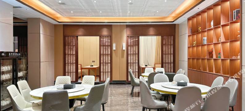 途麦·鑫城普大酒店(开江县城普大厦店)图片