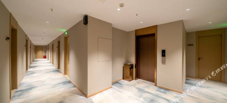 橙子水岸酒店(月亮湾夜市城店)图片