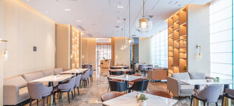 株洲湘江风光带亚朵酒店图片